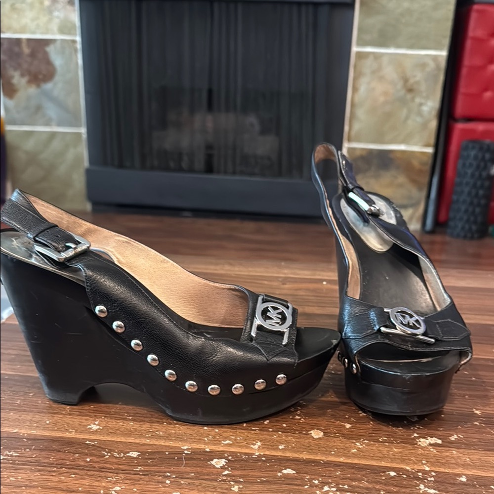 MICHAEL Michael Kors Black Wedge Sandals with Studded Detailing